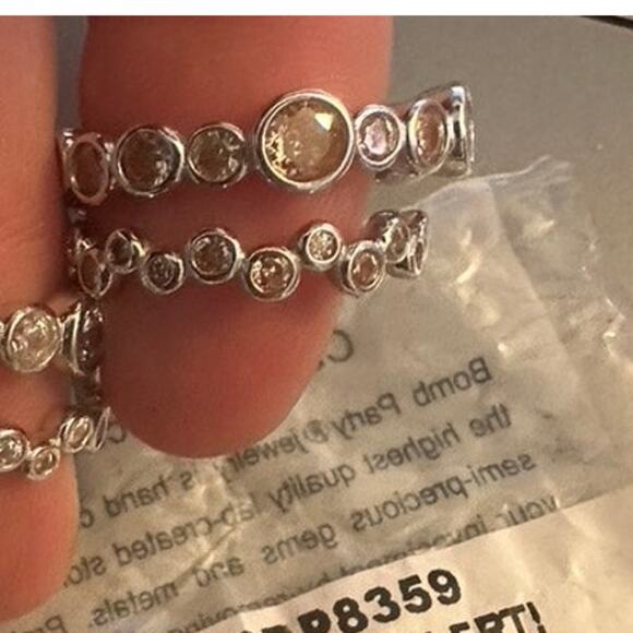 Bomb Party Unicorn Alert Size 6 - Picture 2 of 8